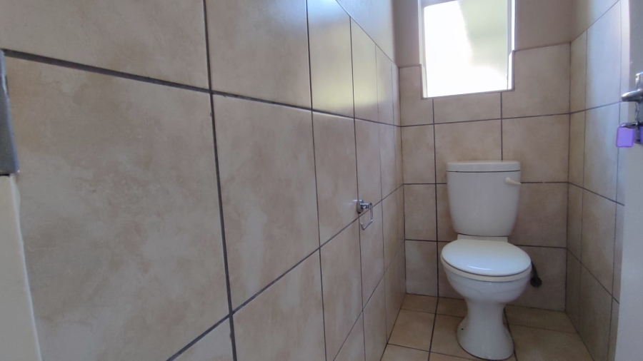 3 Bedroom Property for Sale in Waterkloof Hill Estate North West